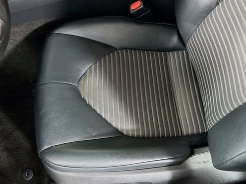 Used 2021 Toyota Camry SE FWD image 20
