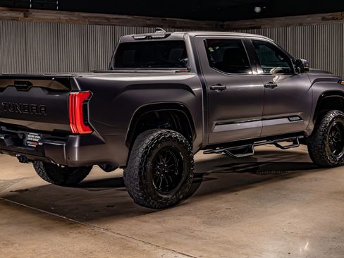 Used 2023 Toyota Tundra Platinum image 9