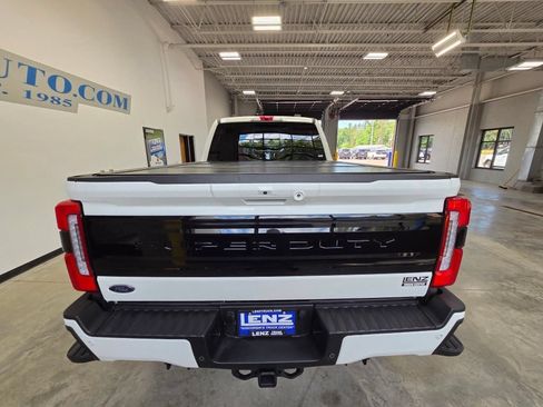 Used 2025 Ford F250 Platinum w/ Tremor Off-Road Package AWD/4WD image 7