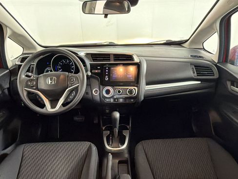 Used 2018 Honda Fit EX image 17
