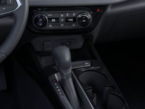 New 2026 Chevrolet Trax LT w/ LT Convenience Package FWD image 23