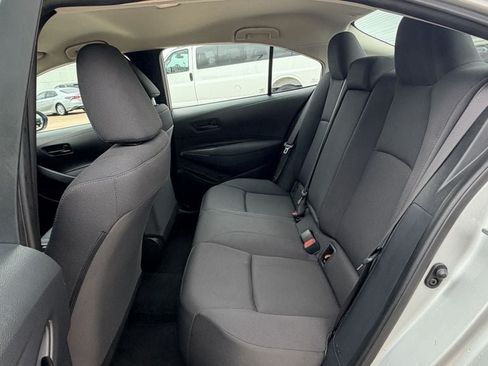 Used 2024 Toyota Corolla LE FWD image 28