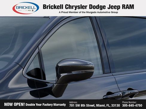 Used 2026 Chrysler Pacifica Select w/ S Appearance Package FWD image 12