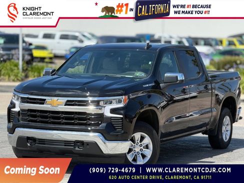 Used 2025 Chevrolet Silverado 1500 LT AWD/4WD image 1