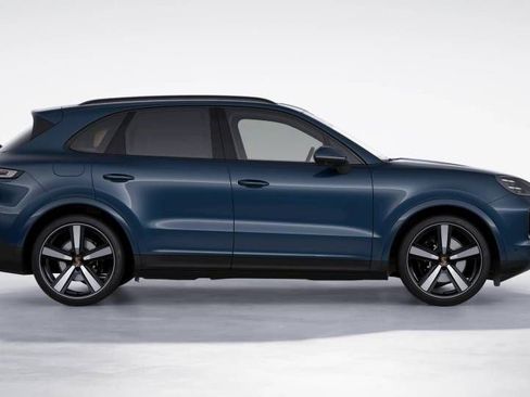 New 2026 Porsche Cayenne AWD/4WD image 6