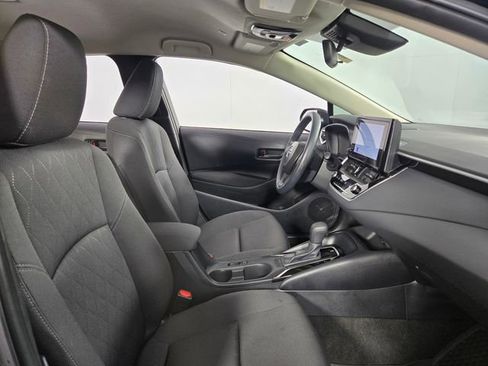 Used 2025 Toyota Corolla LE w/ Convenience Package image 15