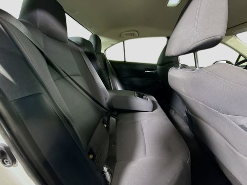 Used 2021 Toyota Corolla LE FWD image 26
