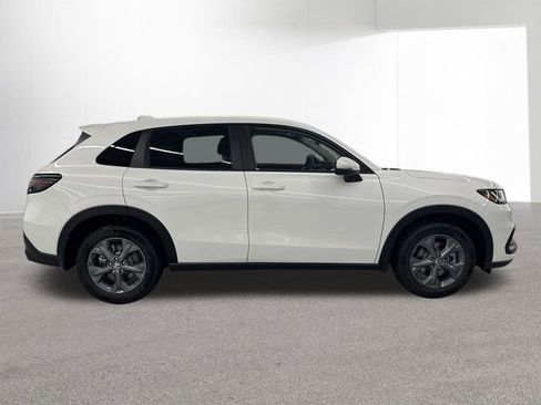 New 2026 Honda HR-V LX image 34