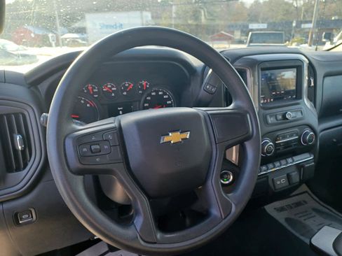 Used 2022 Chevrolet Silverado 1500 Custom w/ LPO, Dark Essentials Package image 10
