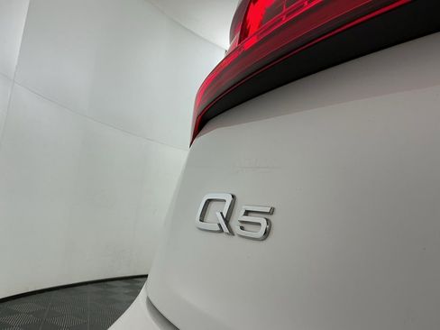 Used 2020 Audi Q5 2.0T Premium Plus w/ Premium Plus Package image 33