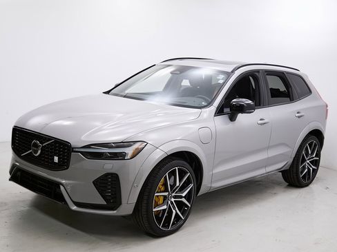 Certified 2023 Volvo XC60 T8 Polestar image 9