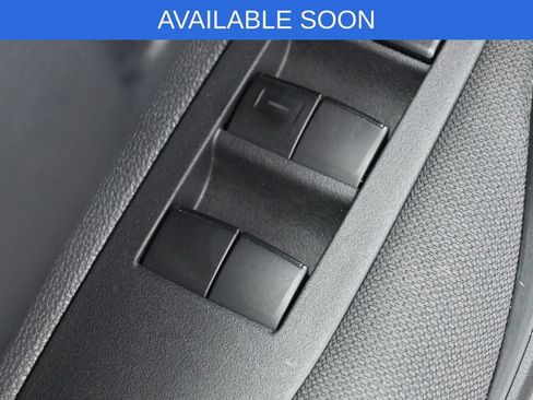 Used 2025 Toyota Corolla LE FWD image 12