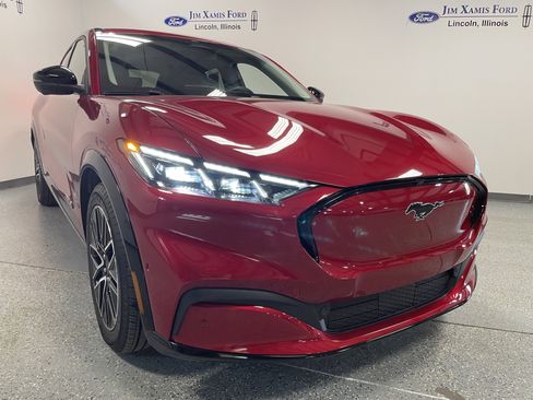 Used 2024 Ford Mustang Mach-E Premium image 35