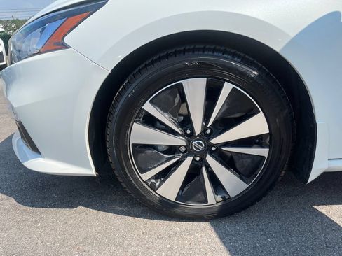Used 2022 Nissan Altima 2.5 SL FWD image 28