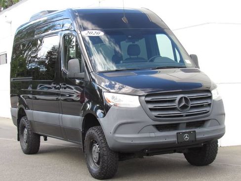 Used 2020 Mercedes-Benz Sprinter 2500 image 2