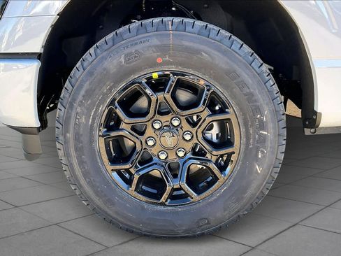 New 2025 Ford F150 XLT w/ Equipment Group 302A MID image 11