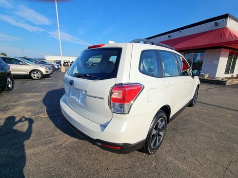 Used 2018 Subaru Forester 2.5i w/ Alloy Wheel Package image 16