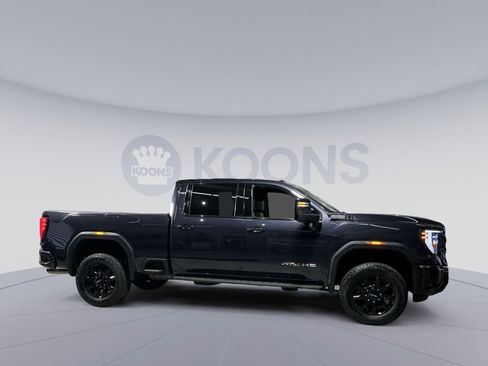 Used 2024 GMC Sierra 3500 AT4 w/ AT4 Premium Plus Package image 17