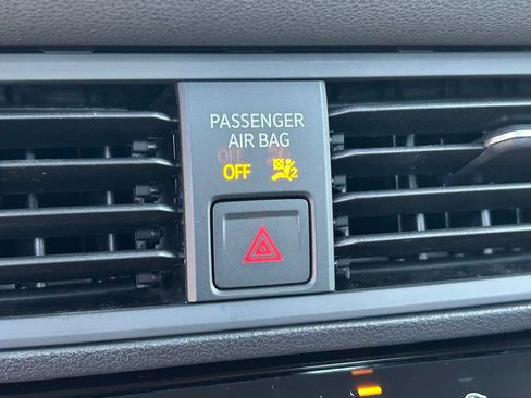 Certified 2026 Volkswagen Jetta Sport FWD image 33