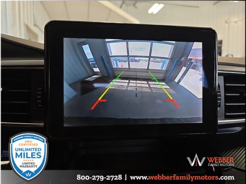 Used 2024 Ford Explorer ST-Line w/ Class IV Trailer Tow Package AWD/4WD image 24