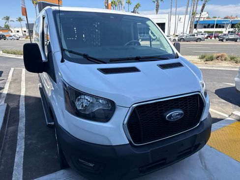 Used 2025 Ford Transit 250 Low Roof w/ Exterior Upgrade Package RWD image 5