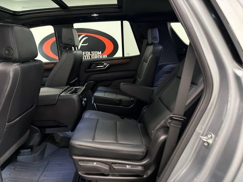 Used 2026 GMC Yukon Denali w/ Sun & Power Step Package RWD image 13