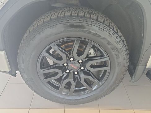 Certified 2020 GMC Sierra 1500 Elevation w/ Elevation Value Package image 33