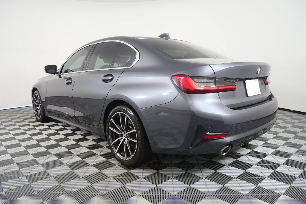 Used 2021 BMW 330i Sedan w/ Convenience Package RWD image 6