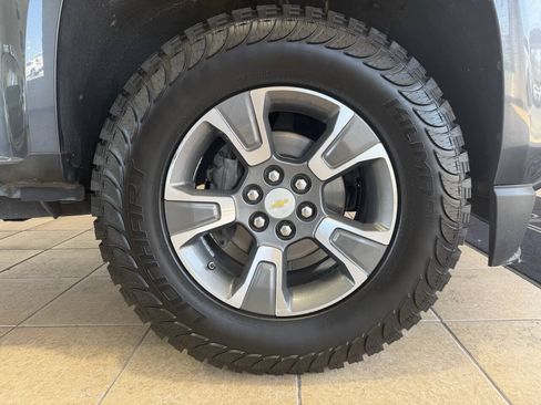 Used 2016 Chevrolet Colorado Z71 AWD/4WD image 33