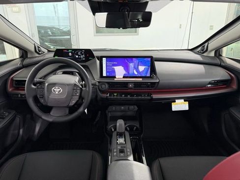 New 2025 Toyota Prius Plug-In Hybrid FWD image 25