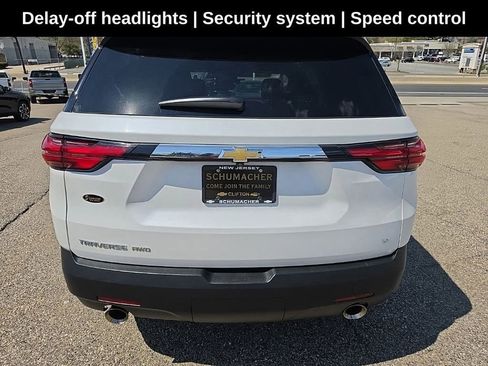 Used 2023 Chevrolet Traverse LT AWD/4WD image 4