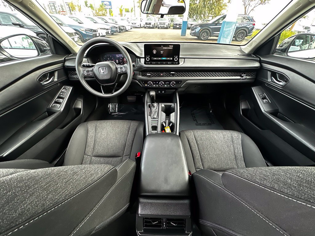 Certified 2025 Honda Accord SE image 16