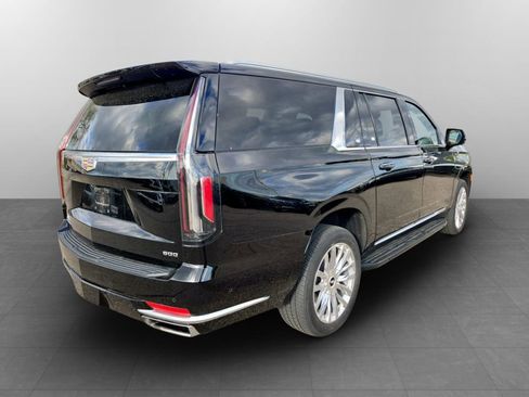 Used 2023 Cadillac Escalade ESV Premium Luxury AWD/4WD image 7