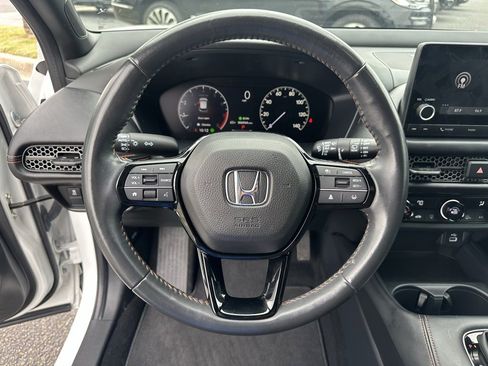 Used 2024 Honda HR-V Sport image 13