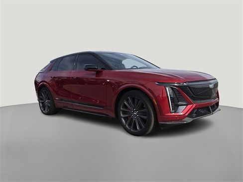 New 2026 Cadillac Lyriq V w/ Exterior Carbon Fiber Package image 8