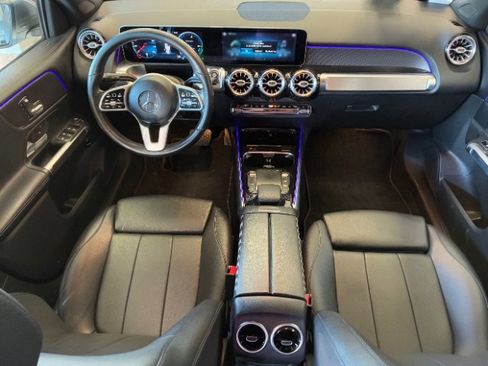 Used 2021 Mercedes-Benz GLB 250 GLB 250 image 13