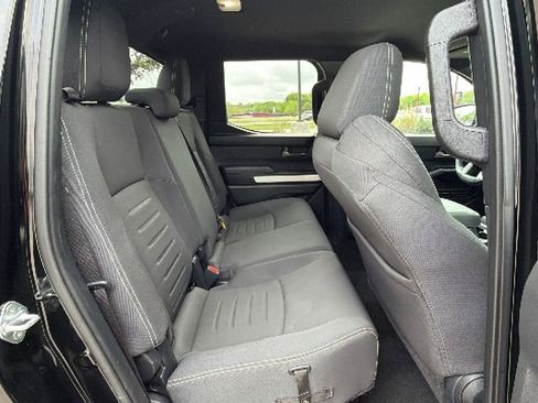 Certified 2024 Toyota Tacoma TRD Off-Road image 38