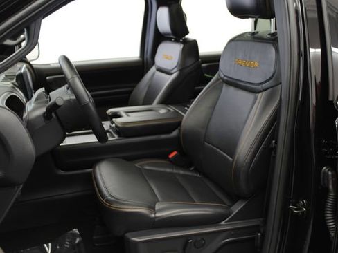 Used 2025 Ford Expedition Tremor AWD/4WD image 20