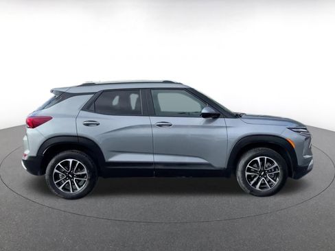 Used 2025 Chevrolet TrailBlazer LT image 16