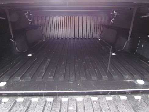Used 2021 Toyota Tacoma SR5 RWD image 30