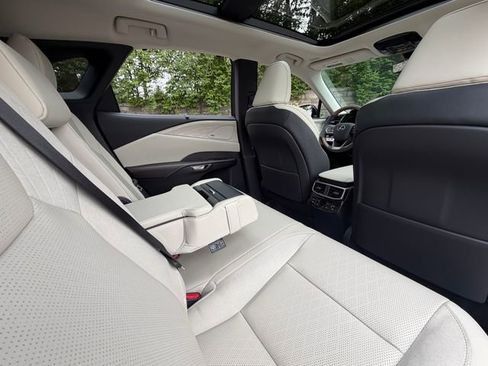 New 2026 Lexus RX 350 AWD image 34