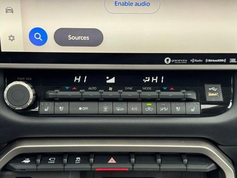 Used 2024 Toyota Tundra Limited image 13