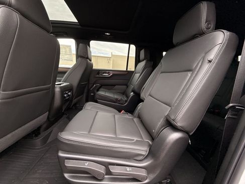 New 2026 GMC Yukon XL Denali w/ Sun & Power Step Package image 25