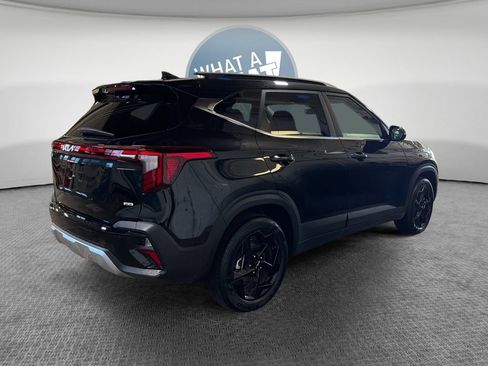 Certified 2026 Kia Seltos EX w/ EX Sunroof Package AWD/4WD image 3
