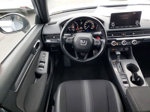 Used 2022 Honda Civic Sport image 11