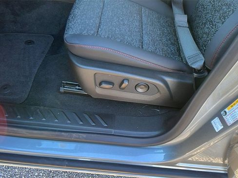 New 2026 Chevrolet Colorado Z71 image 14