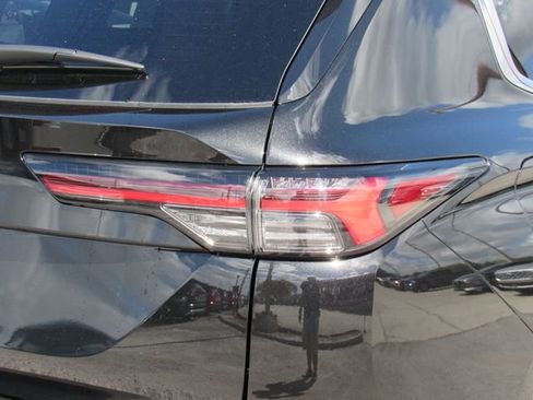 New 2026 Mitsubishi Outlander ES FWD image 11