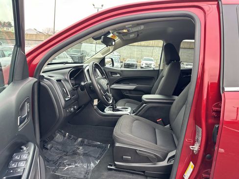 Used 2020 Chevrolet Colorado LT w/ LT Convenience Package image 20