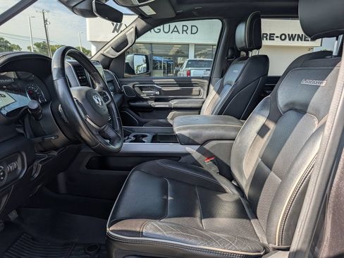 Used 2022 RAM 1500 Laramie AWD/4WD image 26