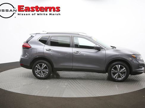 Used 2019 Nissan Rogue SV w/ Premium Package image 48